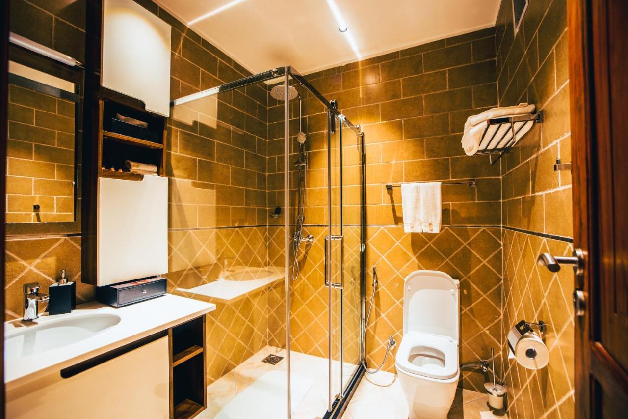 Blackwood Boutique Hotel And Apartments Dar es Salaam Buitenkant foto